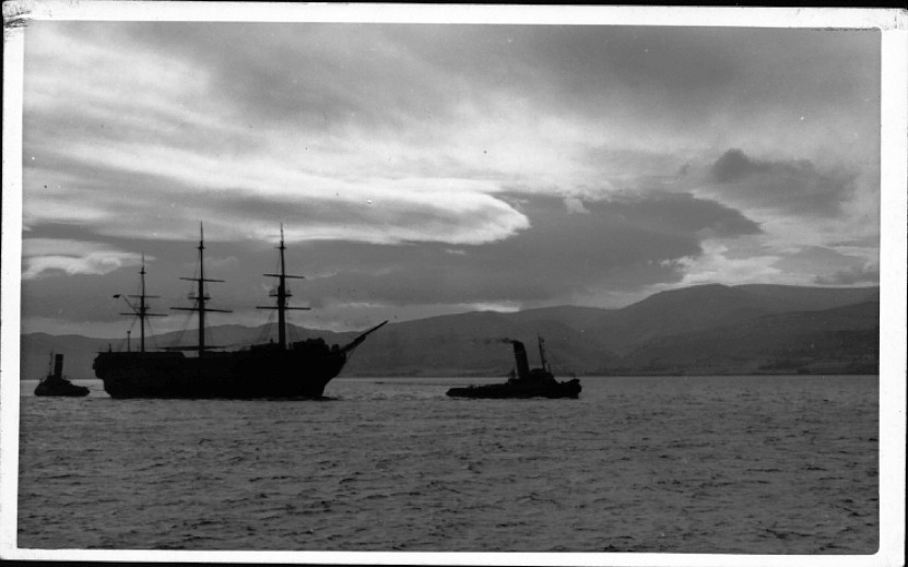 ship arrrives at bangor